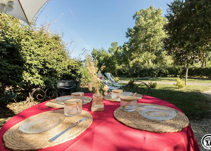 Prázdninový dům Domaine De La Fee De L'eau - L'eau D'o Saint-Félix-Lauragais